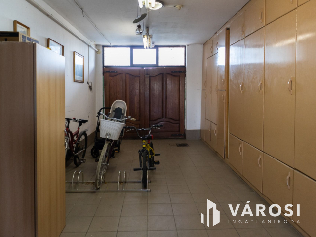 Kübekházi Csoda befektetésre és lakóházra