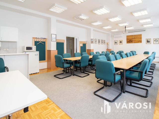109 m2-es önálló irodaegyüttes kiadó a Lehel tértől 500 m-re