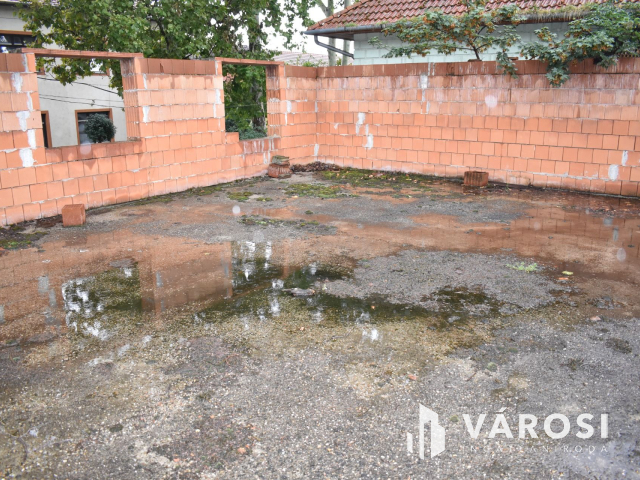 Vállalkozók figyelem, kiváló lehetőség Eleken!