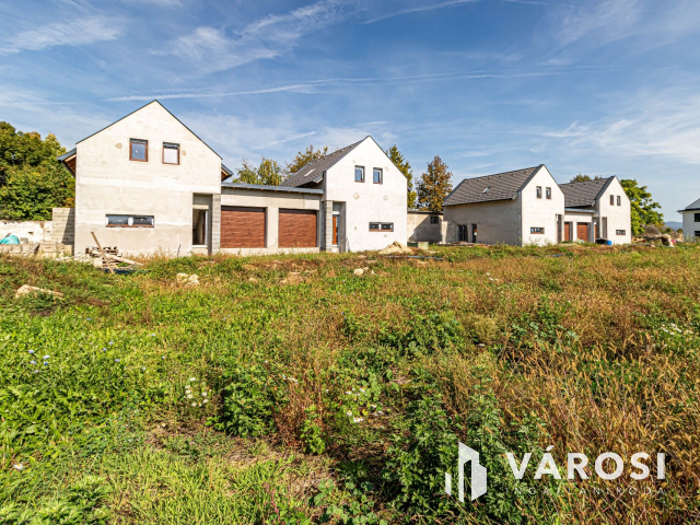 Modern új otthon Keszthelyen - a