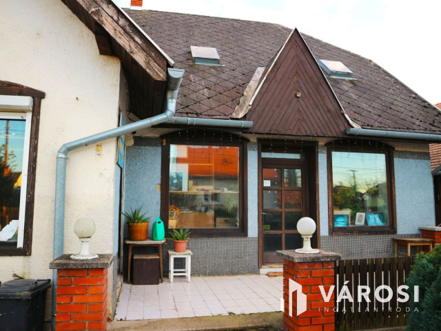 Körmenden 94-es építésű 224m2 beépíthető családiház  eladó