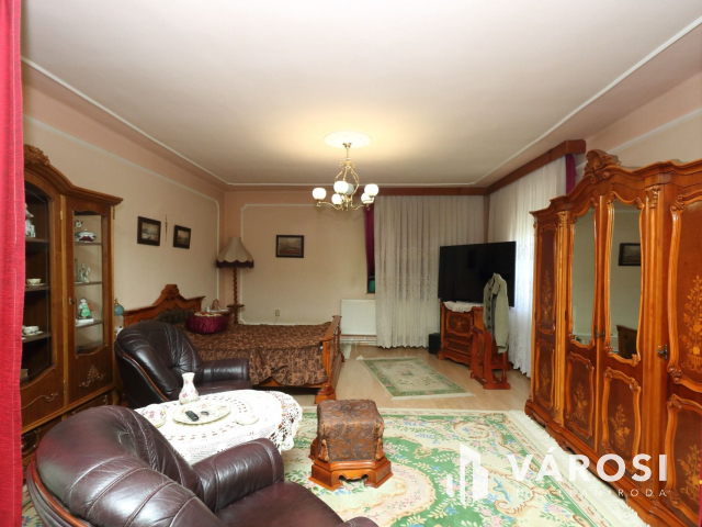 Két generációs gazdálkodásra alkalmas tanya