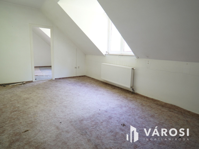 Miklósfán lehetőségekben gazdag, egyedi családi ház