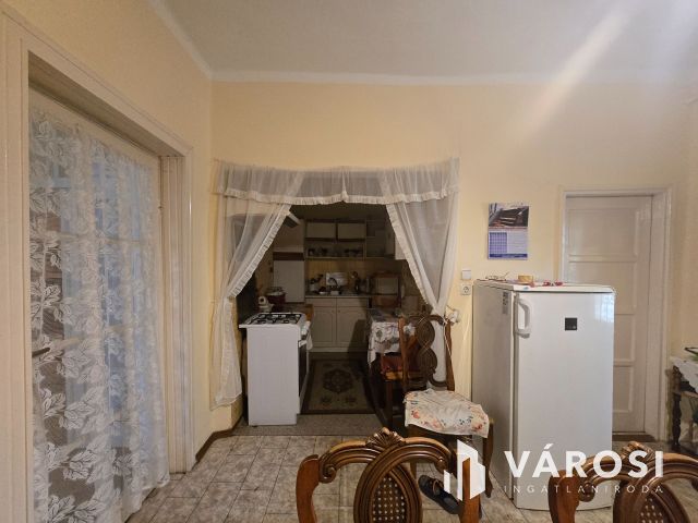 Sarkadon családi ház eladó