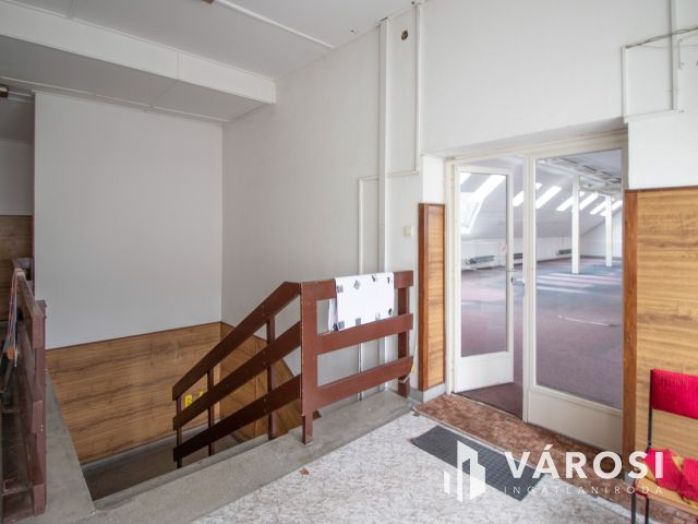 Ipari ingatlan, többcélú hasznosításra