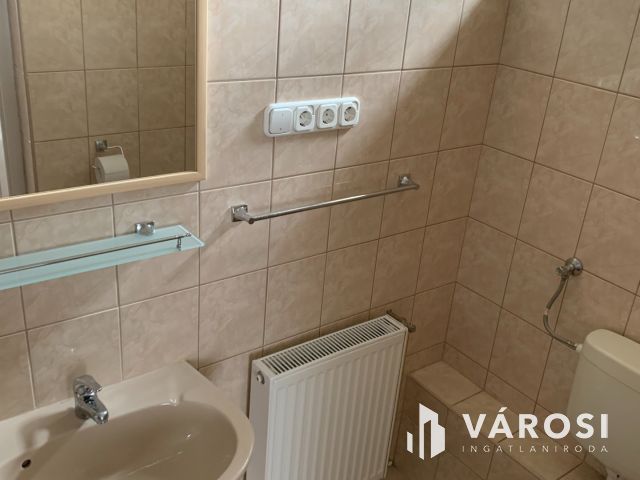 Apartmanház kiadó  12 főre Hajdúszoboszlón