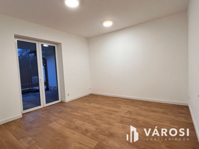 Modern ház családosoknak!