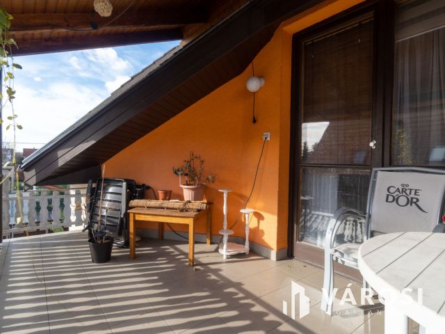 Családi ház és apartman egyben-kiváló befektetési lehetőség