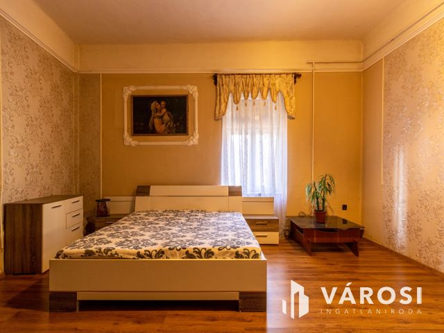 Nagypolgári életérzés Békéscsaba belvárosában