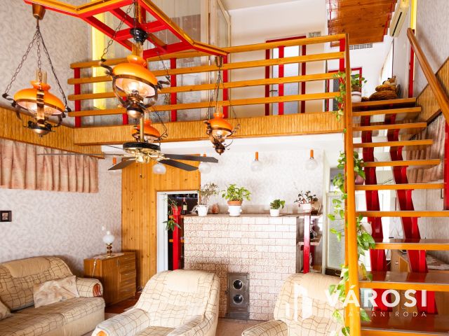 Több lehetőség egy ingatlanban a Várfürdő közelében