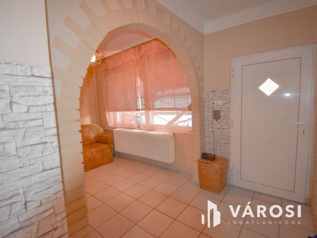 Családi ház Téten