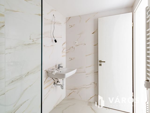 Új építésű, de még megfizethető lakások Siófok Ezüstparton