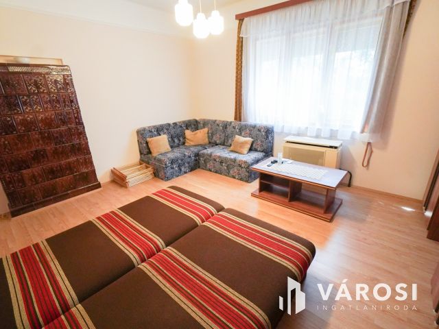 A Velencei-tó közvetlen közelében, Kápolnásnyéken!