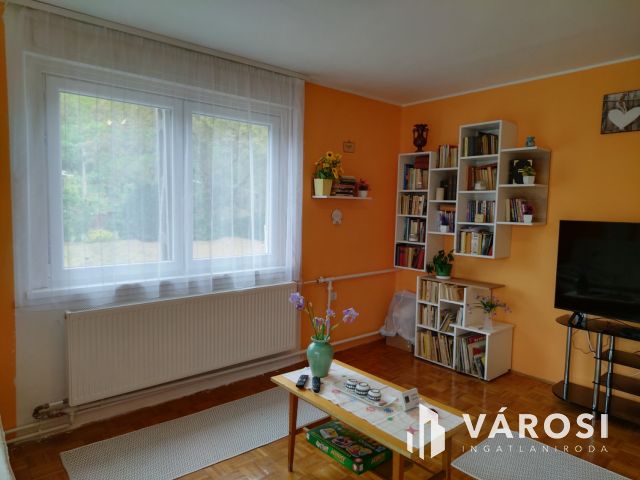 Mátraterenyén eladó, kitűnő állapotú családi ház!