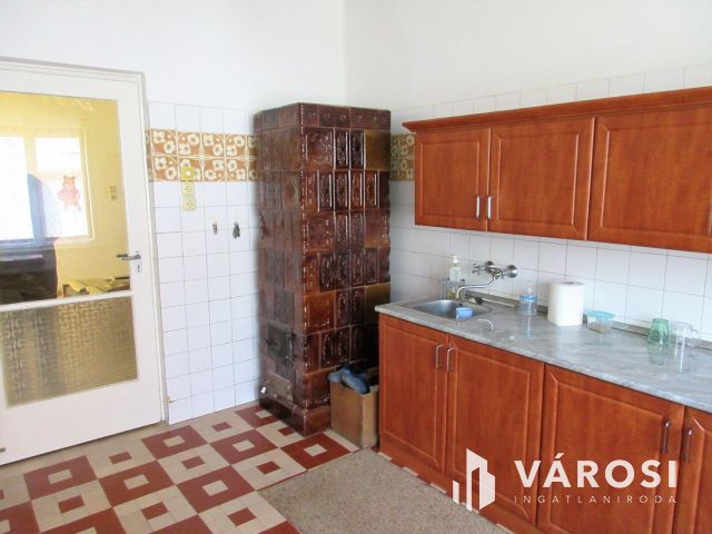 Szuper téglaház Tótkomlóson – akár két generációnak is!