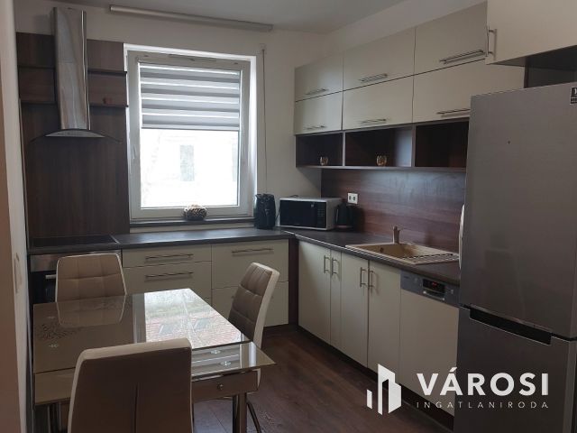 Szuper jó áron, szuper jó lakás eladó!