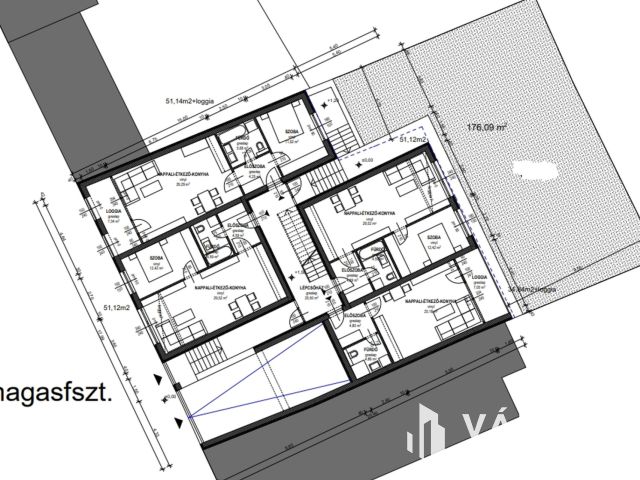 Kiviteli tervekkel rendelkező telek Debrecen belvárosában