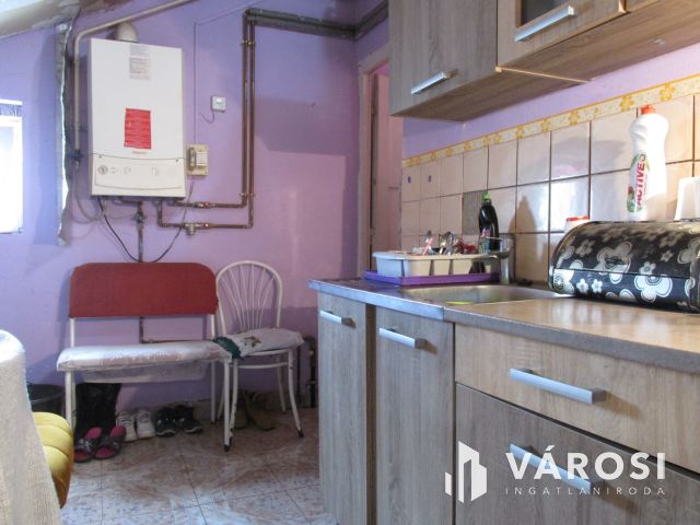 Parasztház eladó Érsekvadkerten