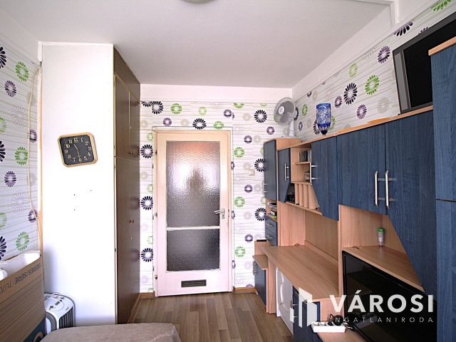 Eladó három szobás lakás!