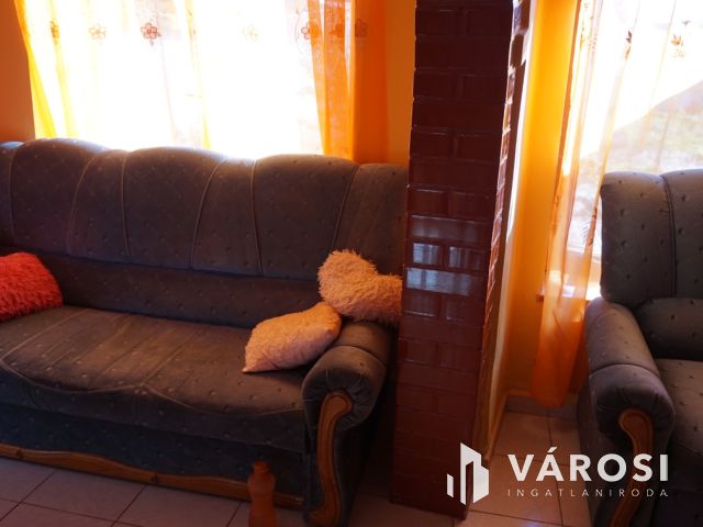 Családi ház remek helyen