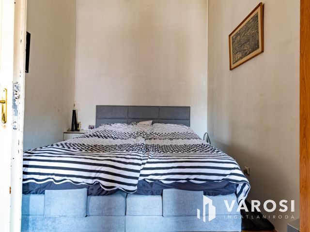 II. János Pál pápa téren, kétszobás lakás eladó