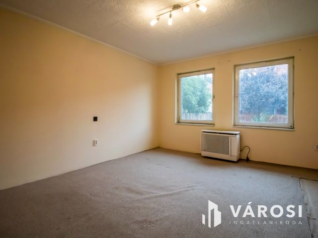 Két lakásos családi ház a Ráchegyen