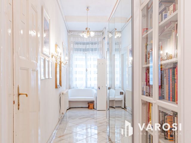 Polgári elegancia, modern kényelem – 1 perc az Anna-kúttól