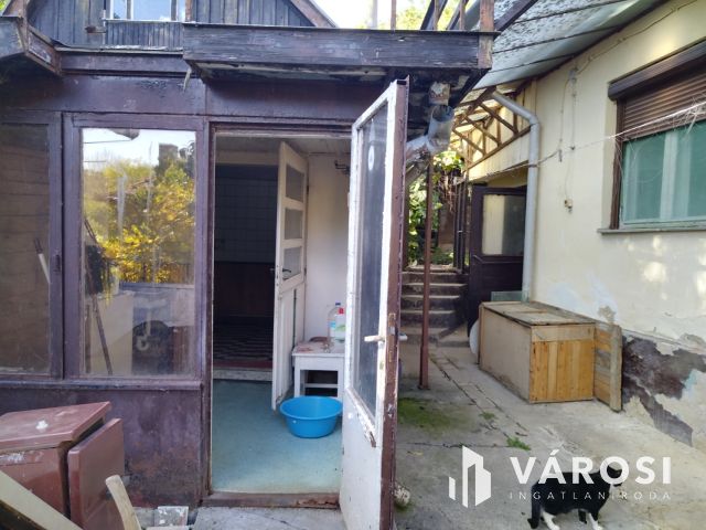 Kedvező áron eladó családi ház Vizsláson