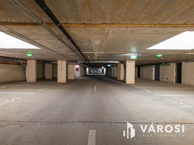 Kulcsrakész lakás Péterhegyen I-F-3