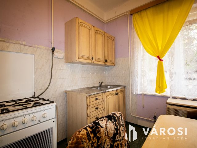 Tégla családi ház Nagybánhegyesen