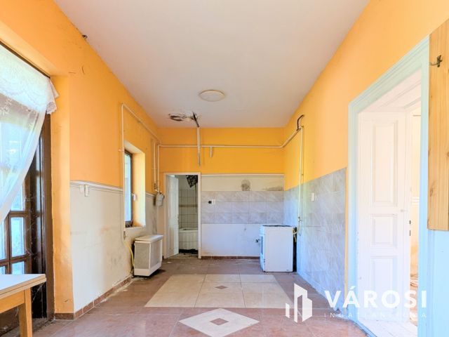 Nagypolgári Nagy ház Nagy telken!