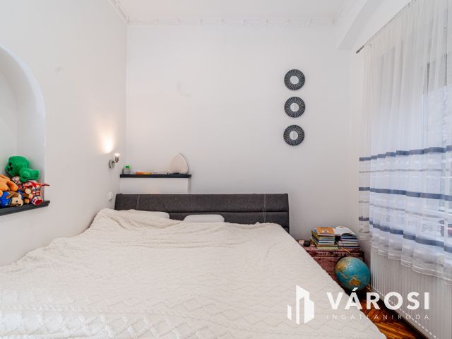 Egy szelet történelem a Bécsi körúton