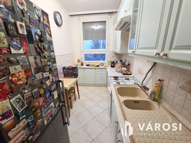 Korrekt lakás jó helyen