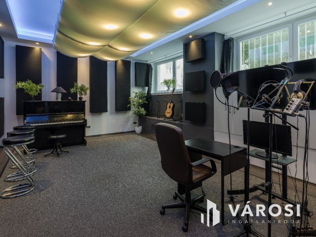 Budai iroda és audió stúdió
