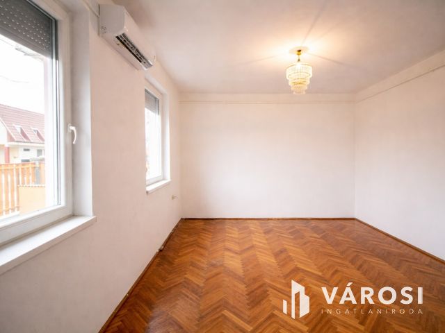 Barátságos téglaház sok lehetőséggel, Újkígyóson