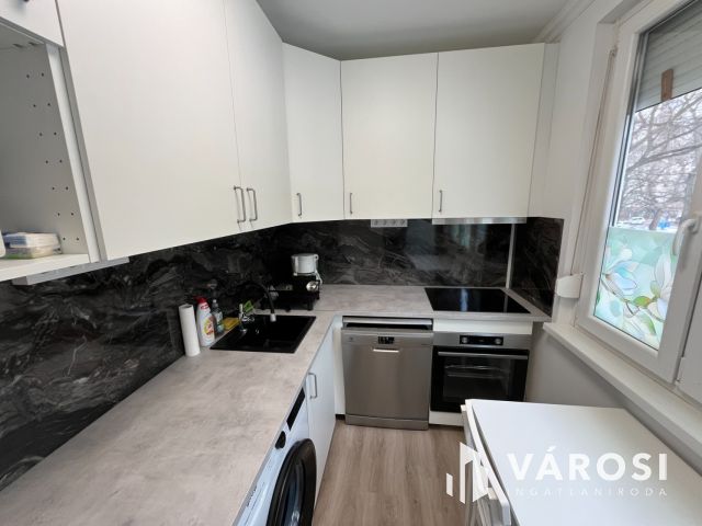 Debrecen Belvárosi 4 Szobás Szuper Albérlet!!!