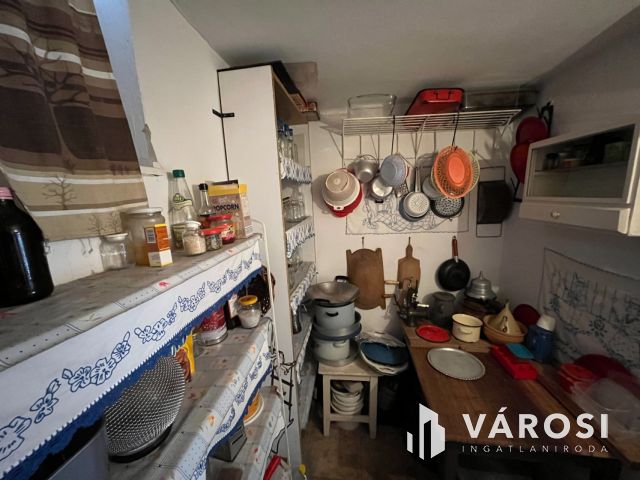 Figyelem! Tiszafüreden Nagyon Szép Parasztház Eladó!