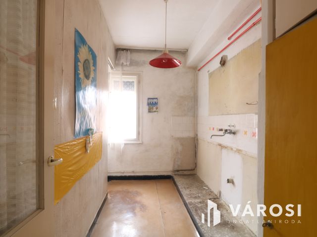 A TIK közvetlen szomszédságában !