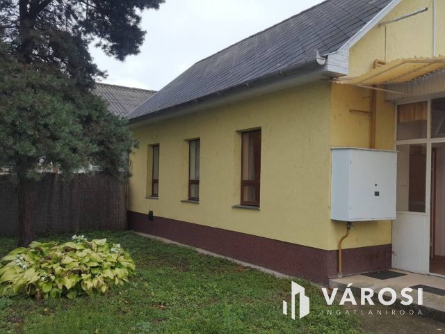 Debrecen Belvároshoz Közeli, Telephely, Műhely Raktár Iroda!