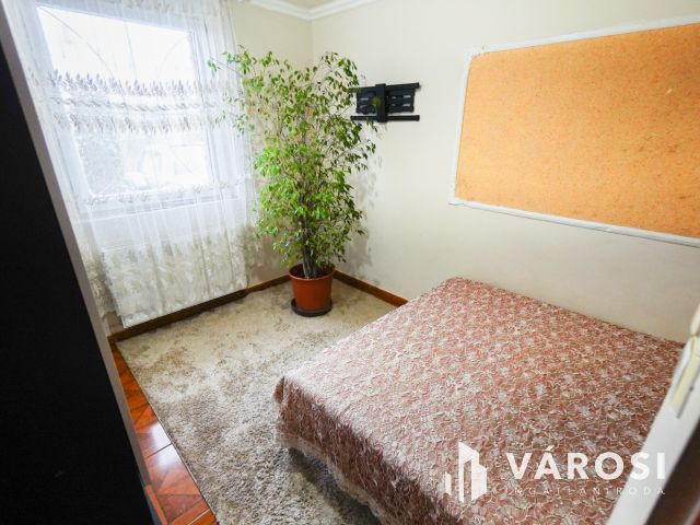 Remek elhelyezkedéssel Turán!