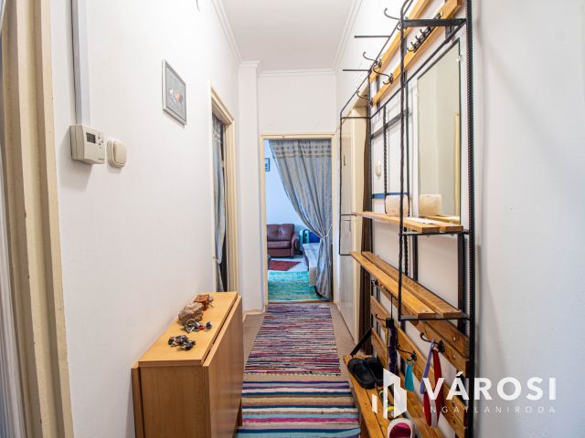 Lenti belvárosához közeli, kellemes kis lakás