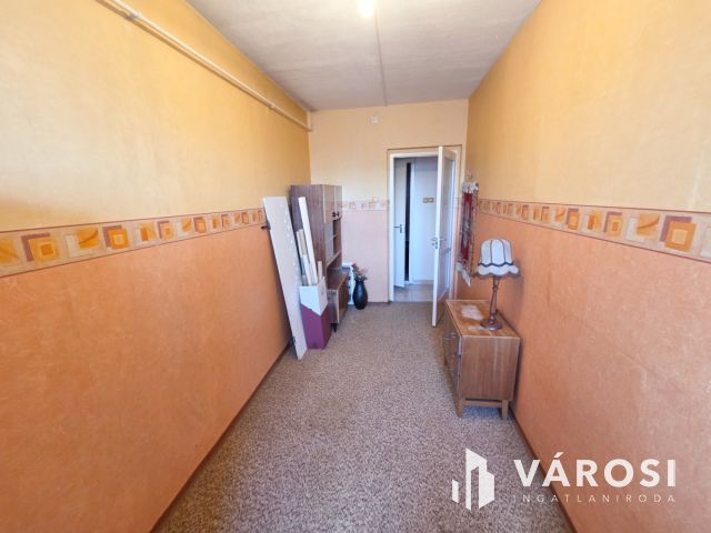 Jó elosztású Panel lakás Csepelen